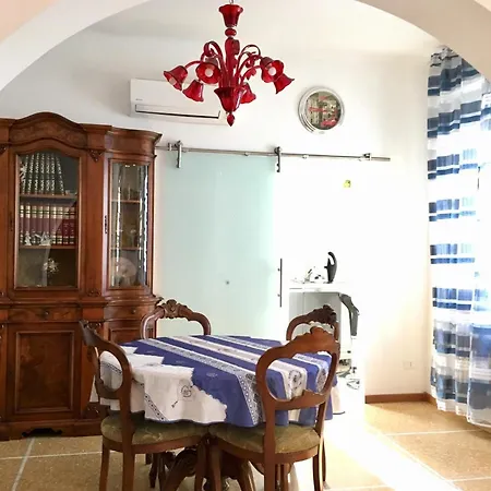 Via Rieti Apartman *